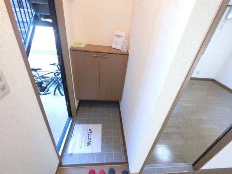 �y���ցz�@�}�ʂƌ���ɑ��Ⴊ����ꍇ�ɂ͌����D��