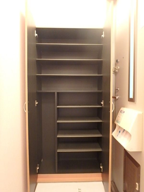 �y���ցz�@�}�ʂƌ���ɑ��Ⴊ����ꍇ�ɂ͌����D��