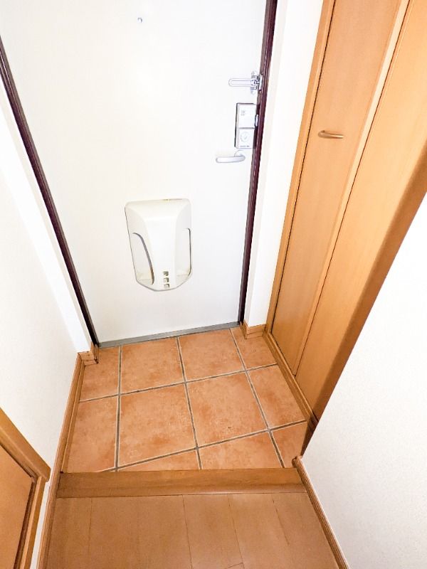 �y���ցz�@�}�ʂƌ���ɑ��Ⴊ����ꍇ�ɂ͌����D��
