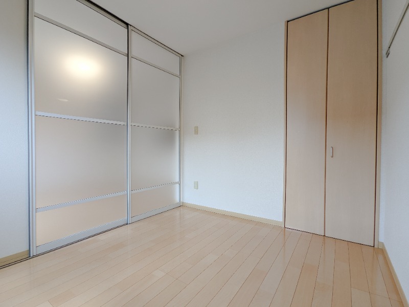 �y���̑������E�X�y�[�X�z�@�}�ʂƌ���ɑ��Ⴊ����ꍇ�ɂ͌����D��