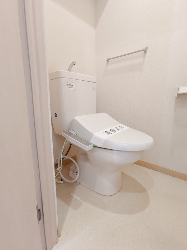 �y�g�C���z�@�}�ʂƌ���ɑ��Ⴊ����ꍇ�ɂ͌����D��