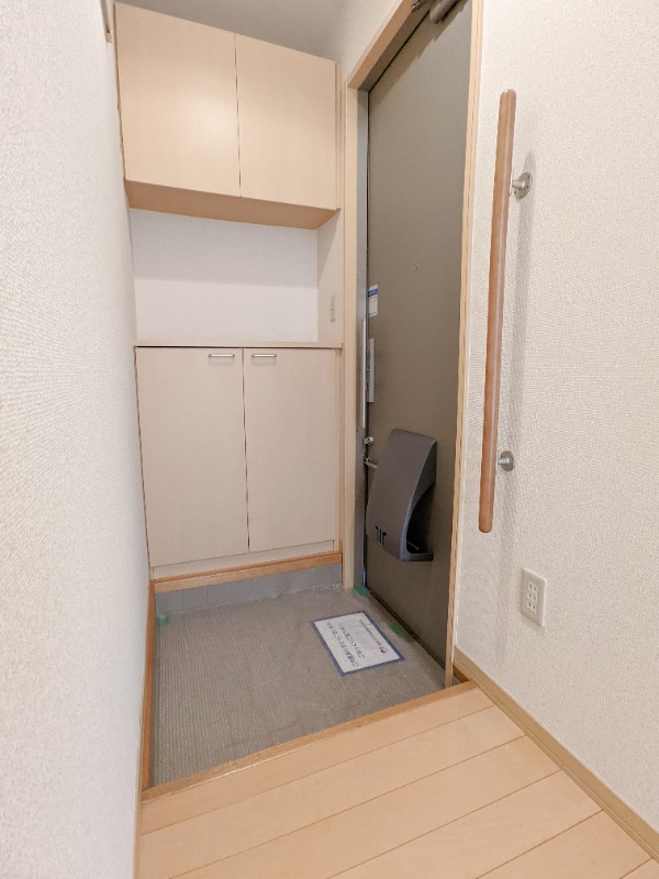 �y���ցz�@�}�ʂƌ���ɑ��Ⴊ����ꍇ�ɂ͌����D��