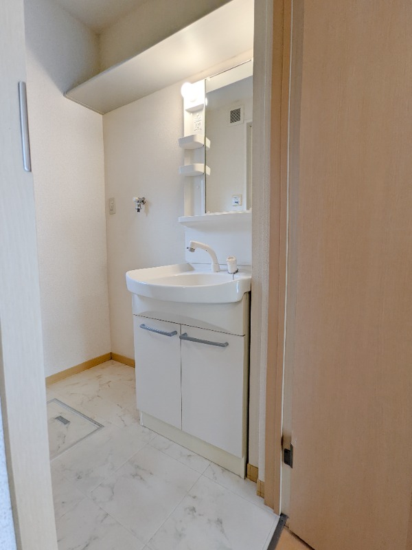 �y���ʏ��z�@�}�ʂƌ���ɑ��Ⴊ����ꍇ�ɂ͌����D��