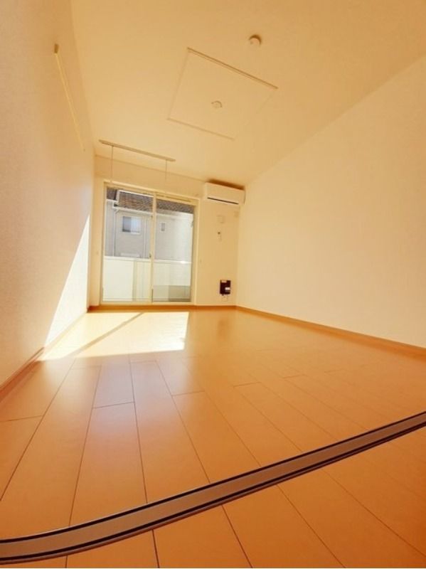 【居間・リビング】 図面と現状に相違がある場合には現状を優先